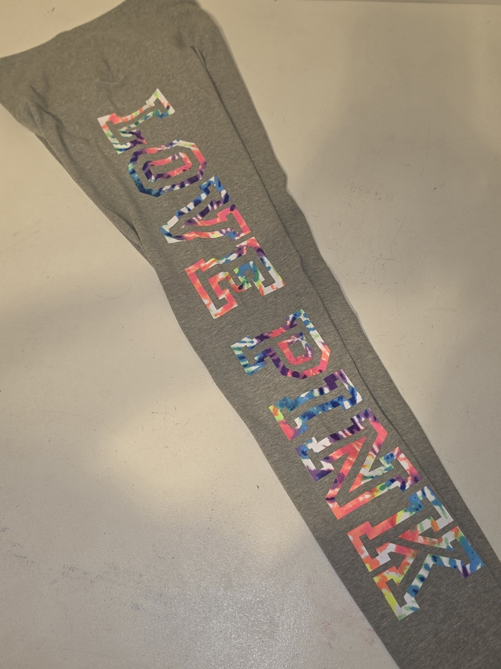 PINK Victoria's Secret Gray Leggings with Multicolor 'LOVE PINK' Logo